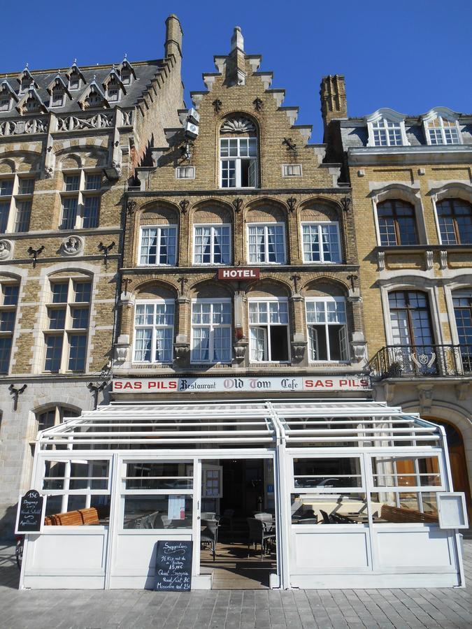 Hotel Old Tom Ieper Exterior photo